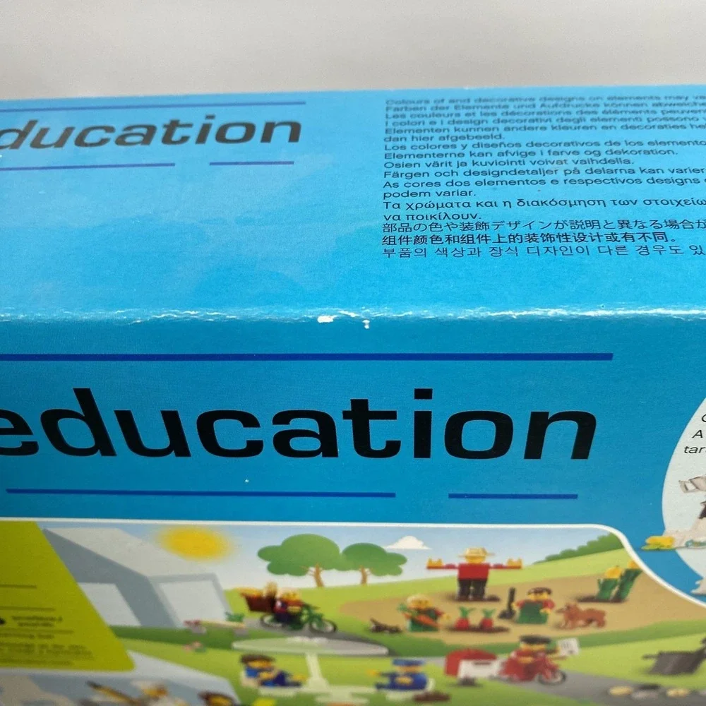LEGO Education 9348 Play And‎ Learning Set 256 Piece Complete 4+ Kids Box